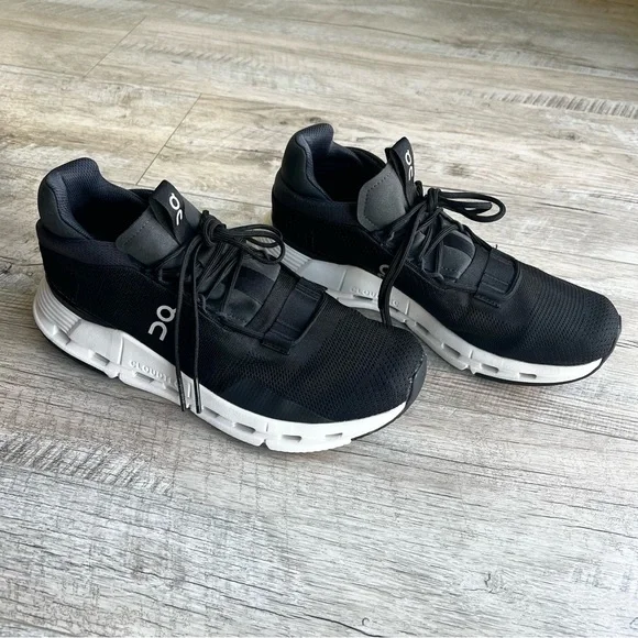 On Running Cloudnova Women’s Black and White Shoes - Picture 11 of 14